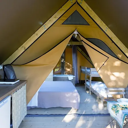 Orizzonti Glamping خيمة فخمة