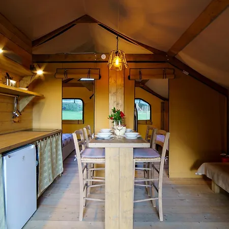 Orizzonti Glamping Lüks kamp alanı SantʼElpidio a Mare